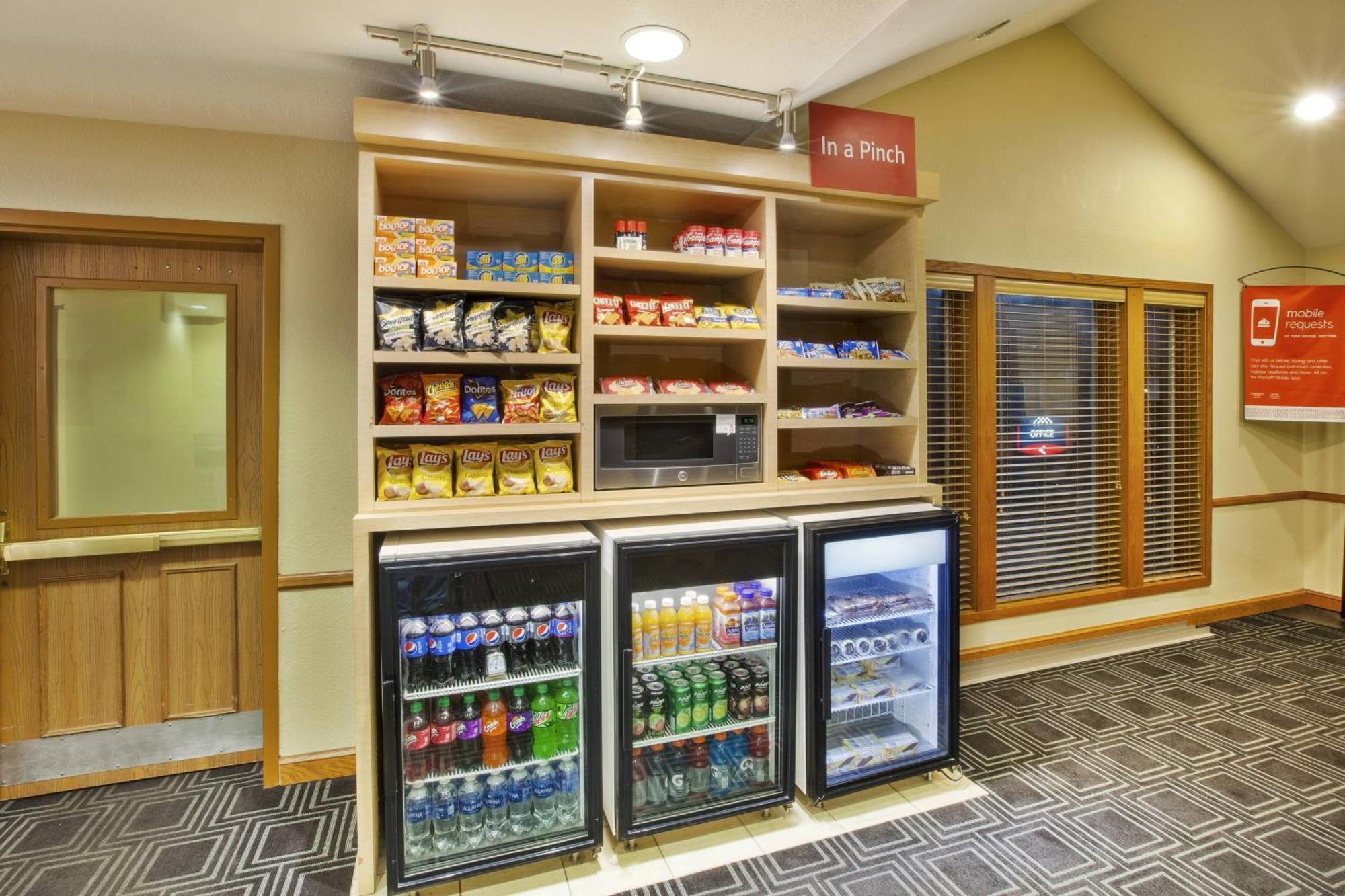 TownePlace Suites Detroit Sterling Heights Buitenkant foto