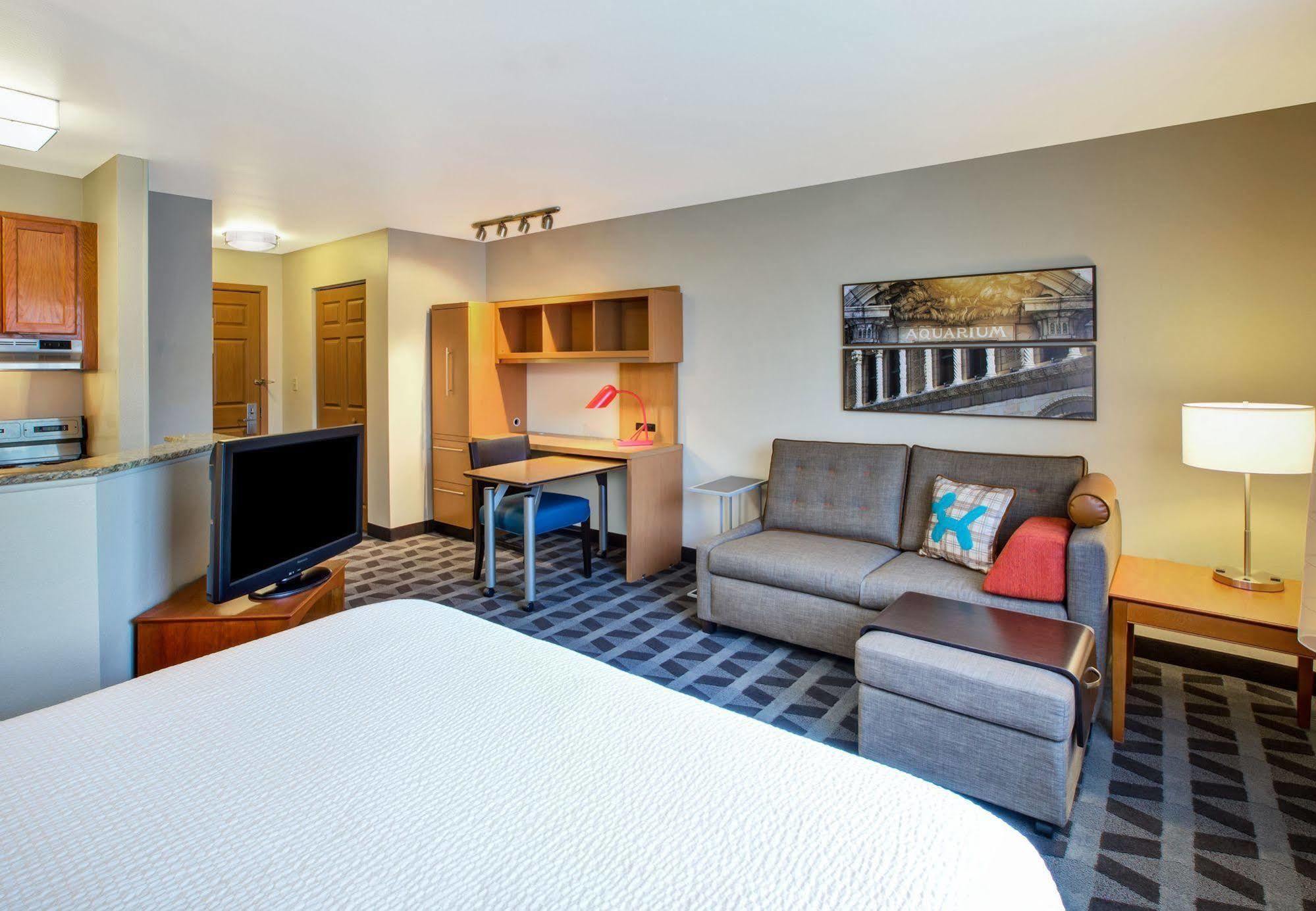 TownePlace Suites Detroit Sterling Heights Buitenkant foto